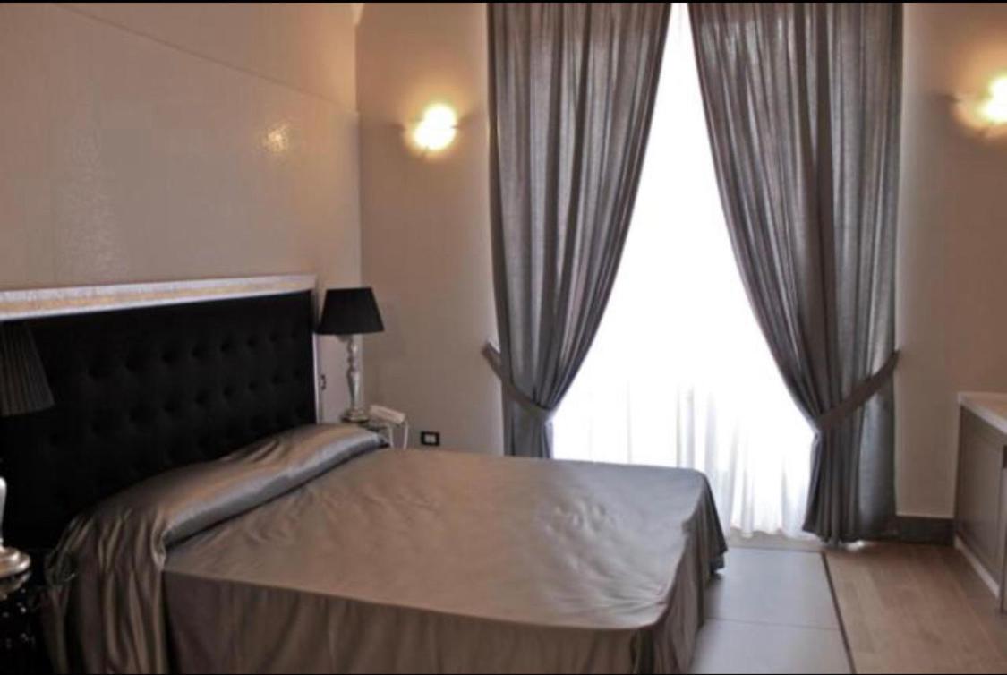 Hotel Villa La Colombaia Portici Kültér fotó